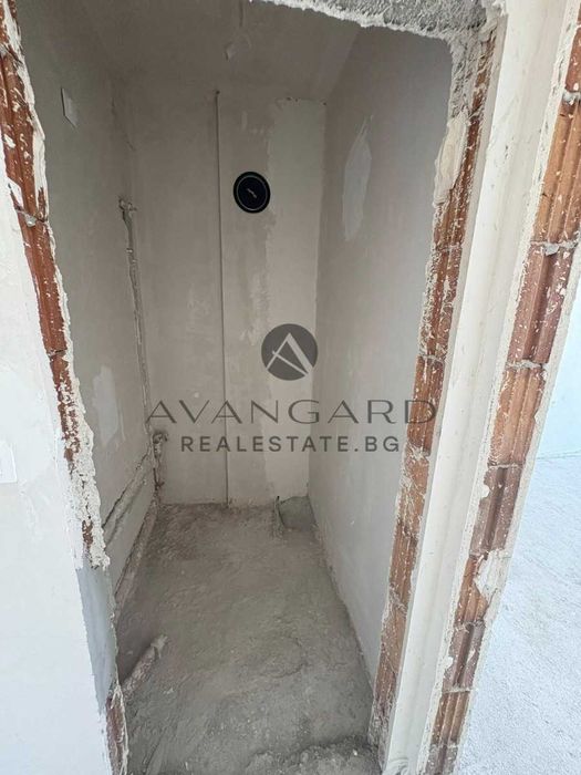 оф.24236 Тристаен с акт 16/ Тракия
