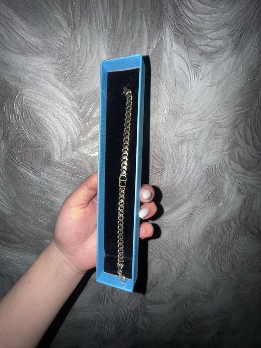 Продаю брастел Christian Dior оригинал 585 проба Tilla braslet sotilai