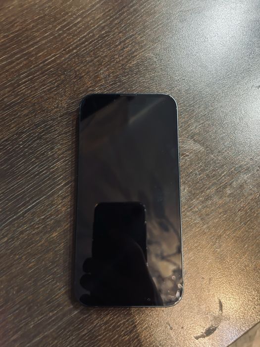 Айфон 13 свет темний сений