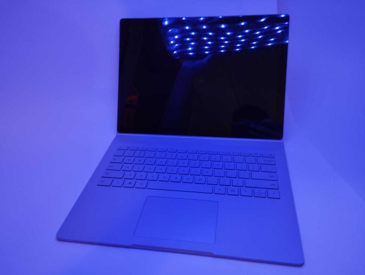 Microsoft Surface Book 2