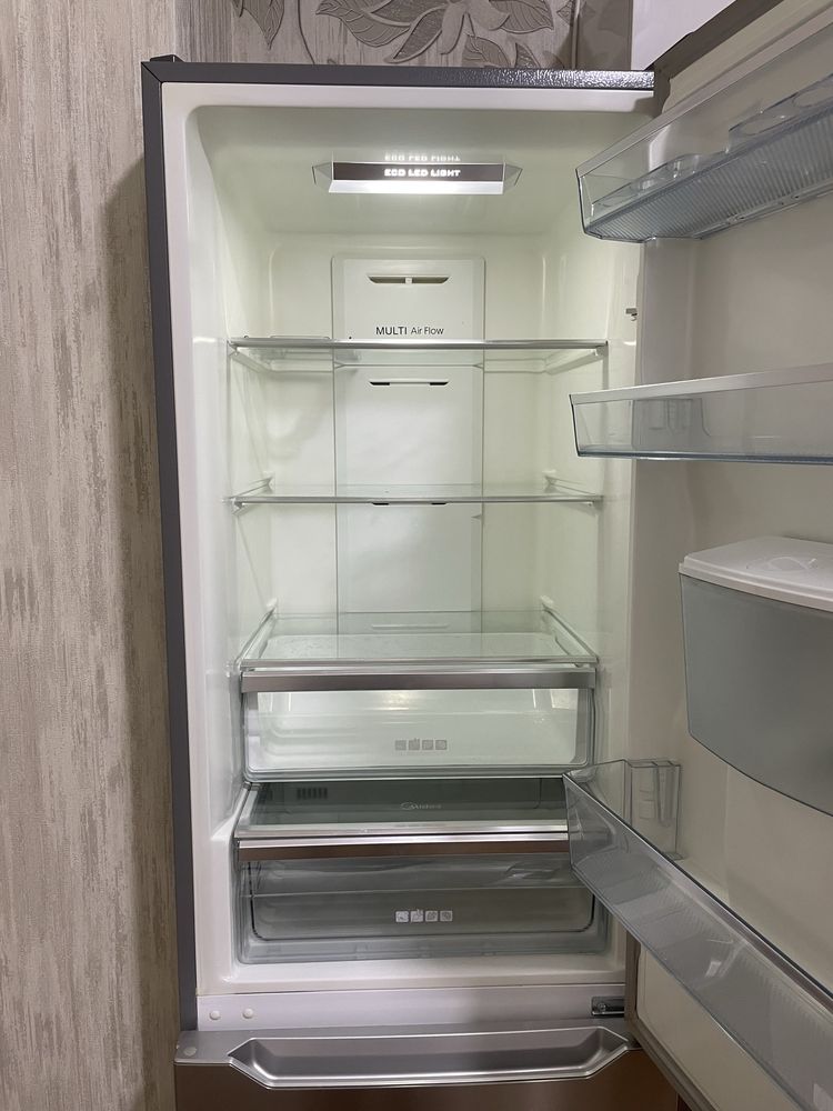 Midea xaladelnik nofrost