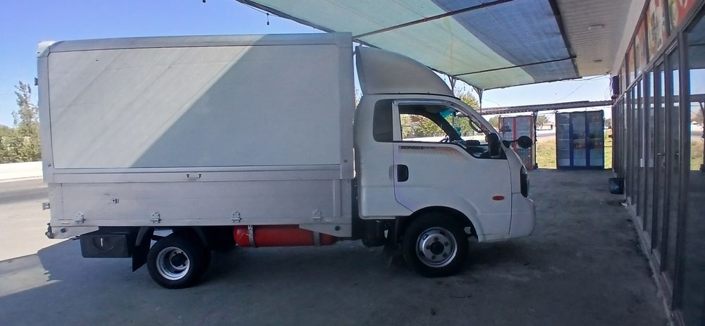 Kia sotiladi pirapan mator xama joyi zur ishlaydi aybi yuq yili 2015