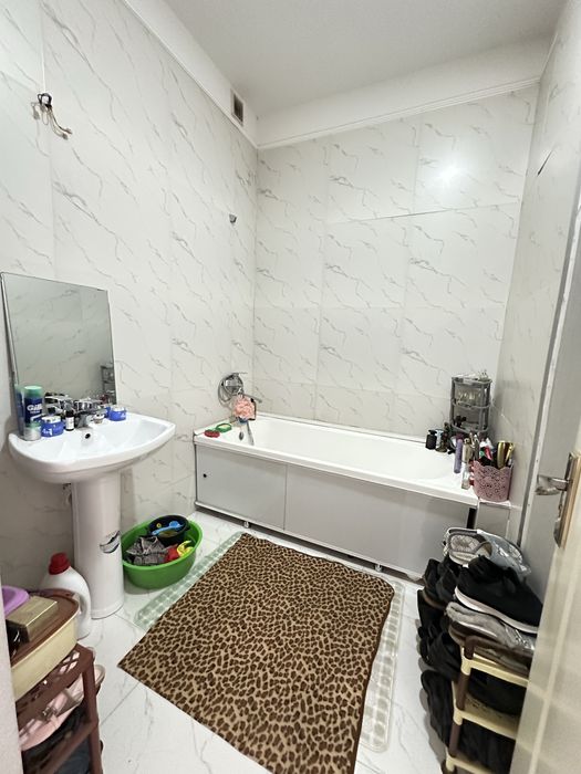 Срочно сотилади Октепа сохил буйи 2 хонали 8 этаж