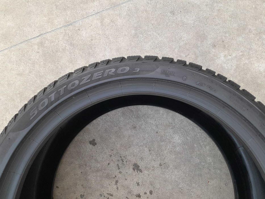 O anvelopa de iarna 255 35 19 pirelli sottozero 3 run flat 6,5 mm 2721