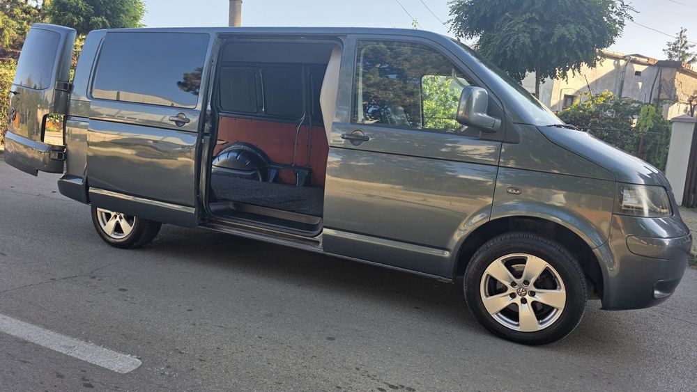 Volkswagen Transporter T5 * An 2008 * 2.5 TDI * 2 Locuri * Extralung