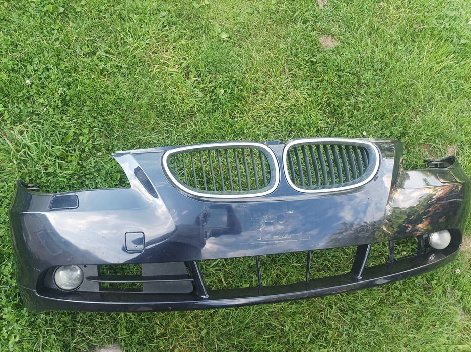 Grile nări cromate bară față BMW seria 5 E60 E61