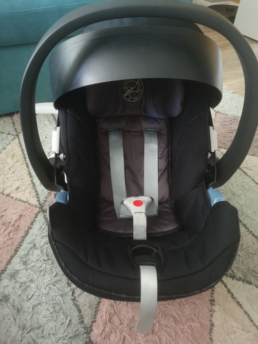 Кошница за кола Cybex Aton 5 /адаптери за количка balios S /Talos