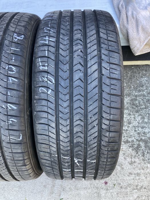 Лятни гуми 235-40-18