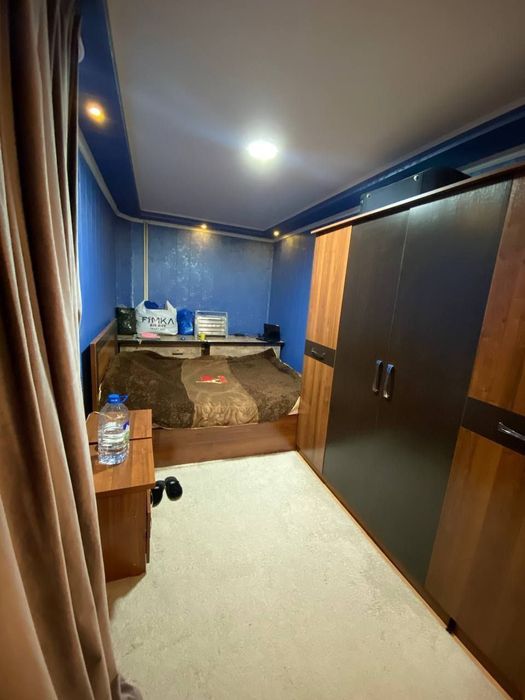 Yakkasaroy Kasmonavitlar metrosi