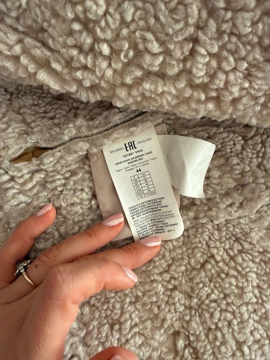 Pinko Shearling M-L stare perfectă