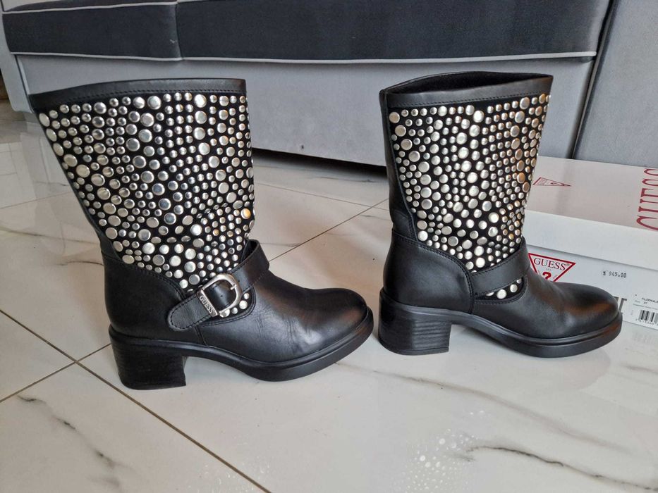 Cizme Guess din piele, noi