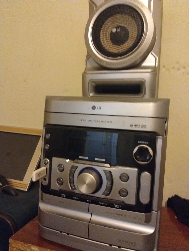 LG  марка работи перфкетно