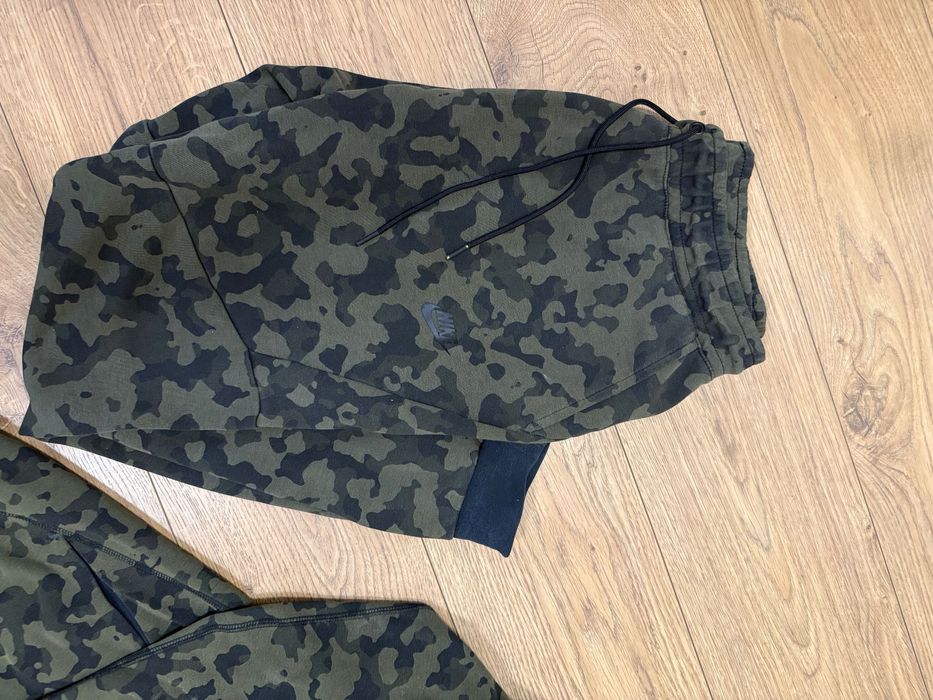 Мъжки екип Nike - S/M размер