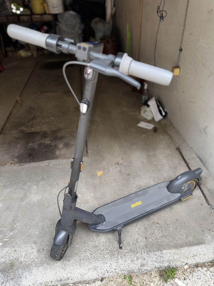 Ninebot KickScooter MAX G30 – перфектно състояние