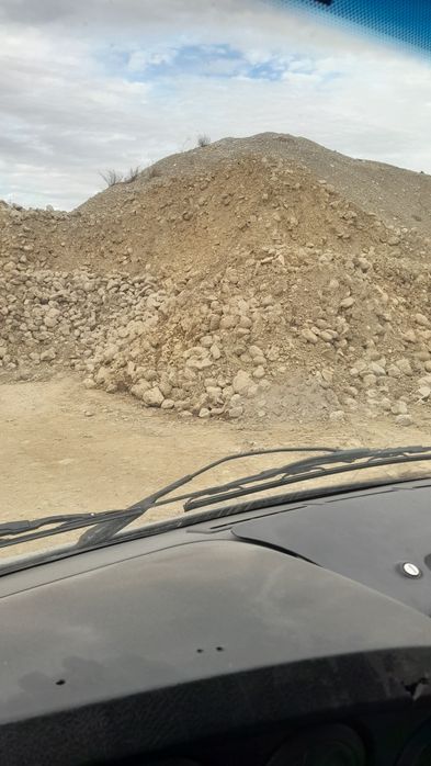 Piatra mărgăritar pământ nisip.