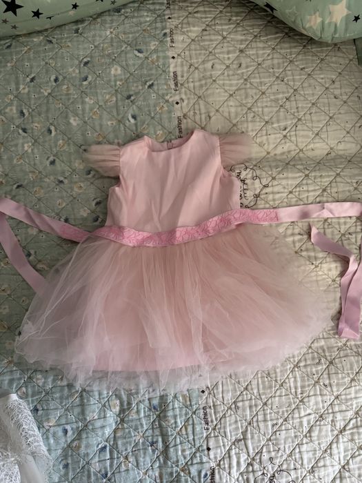 Нарядные платья на 1,5-2,5 года