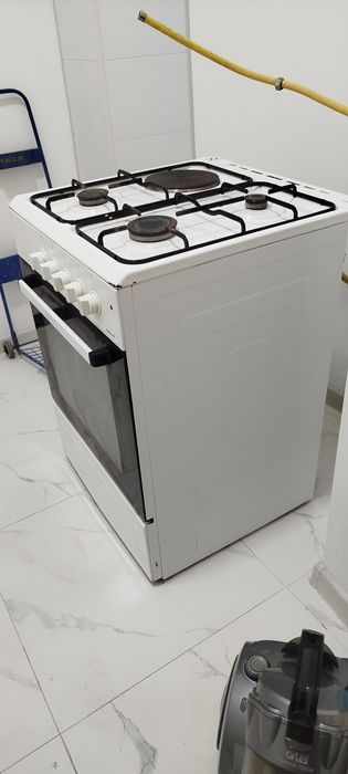 Продам плиту Artel модель Ottima K, 4-х комфорочная.