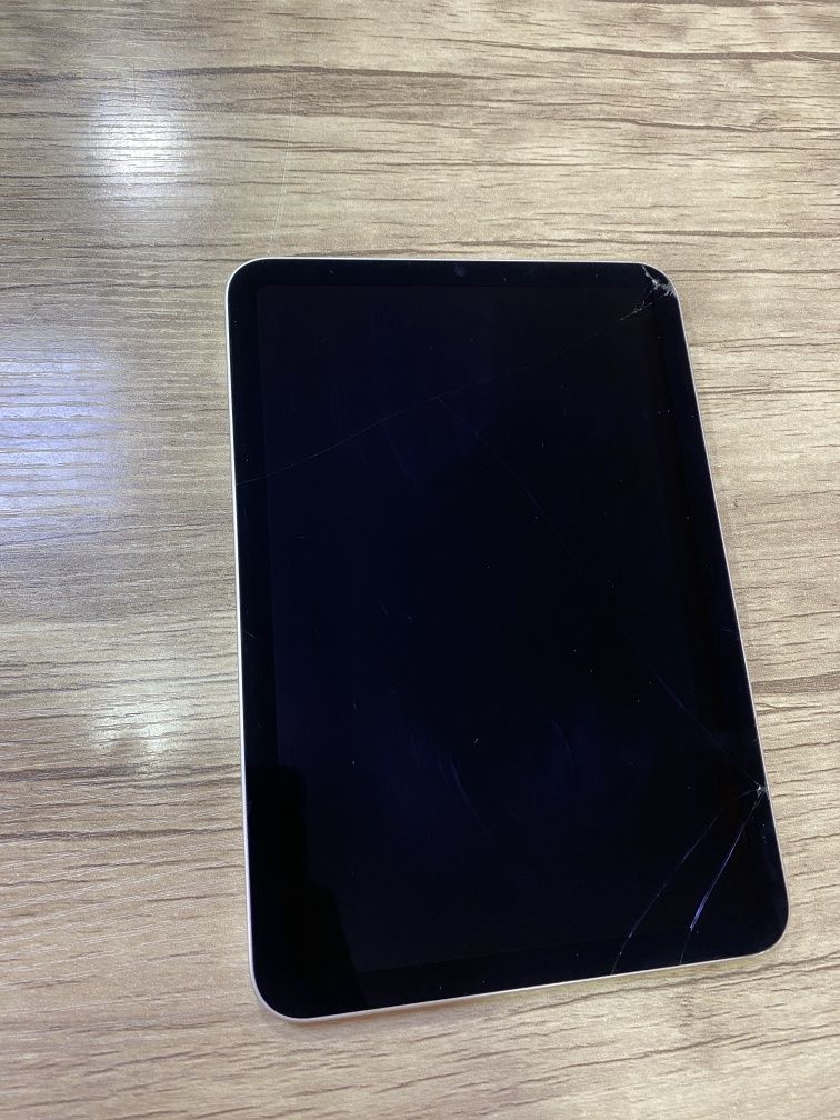 Apple iPad 6 mini