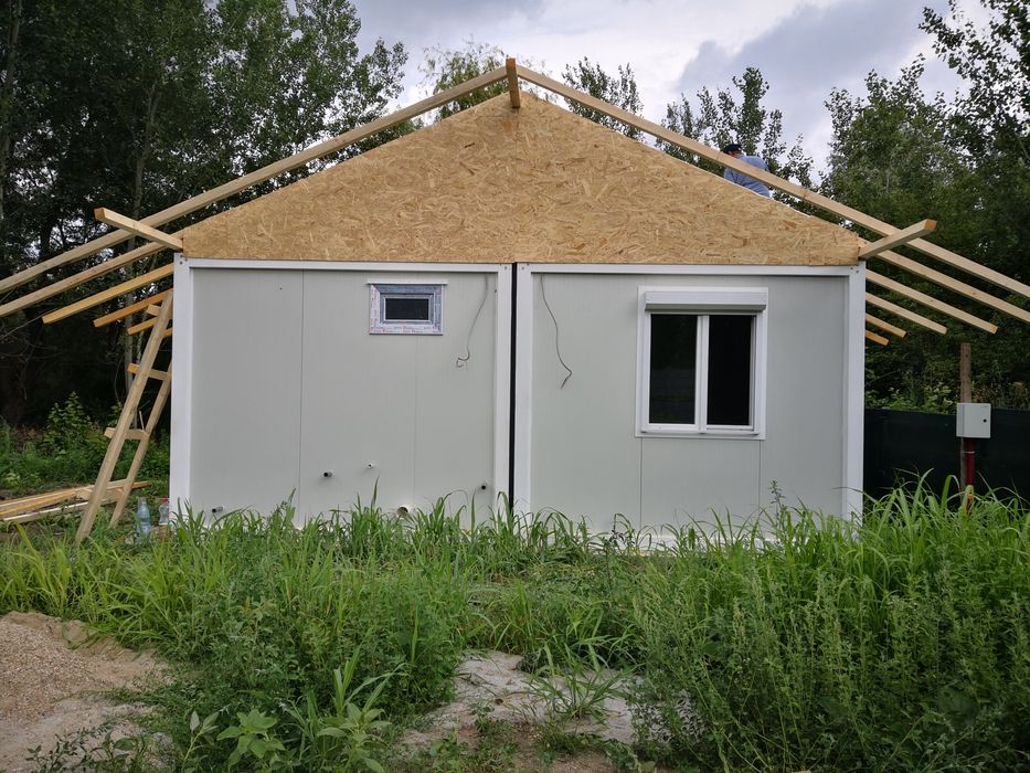 Reparatii acoperisuri tigla metalica tigla ceramica mansarde jgheaburi