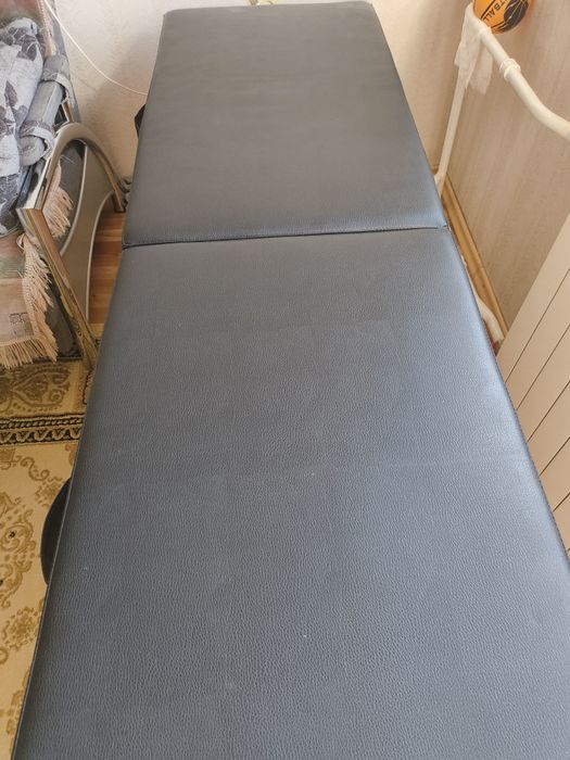 Кушетка массажная