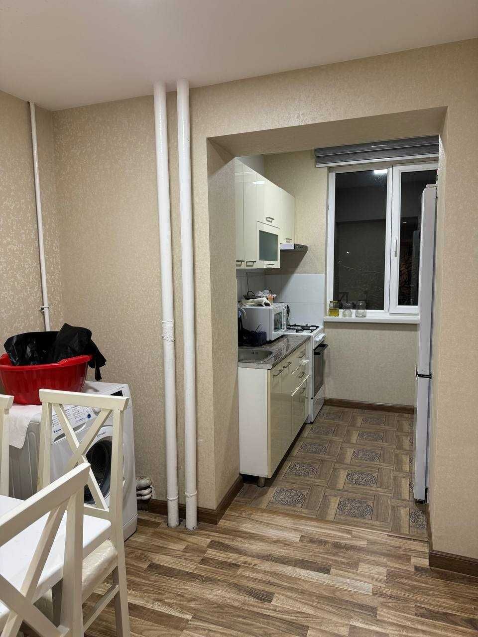 Сдается в аренду 2-ком 1/5 Юнусабад 11 кв 838*