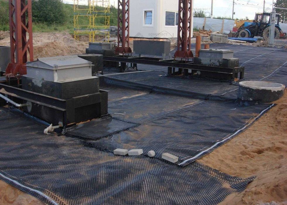 Planter гидроизоляция для отмостки Россия Профилированная дренажная