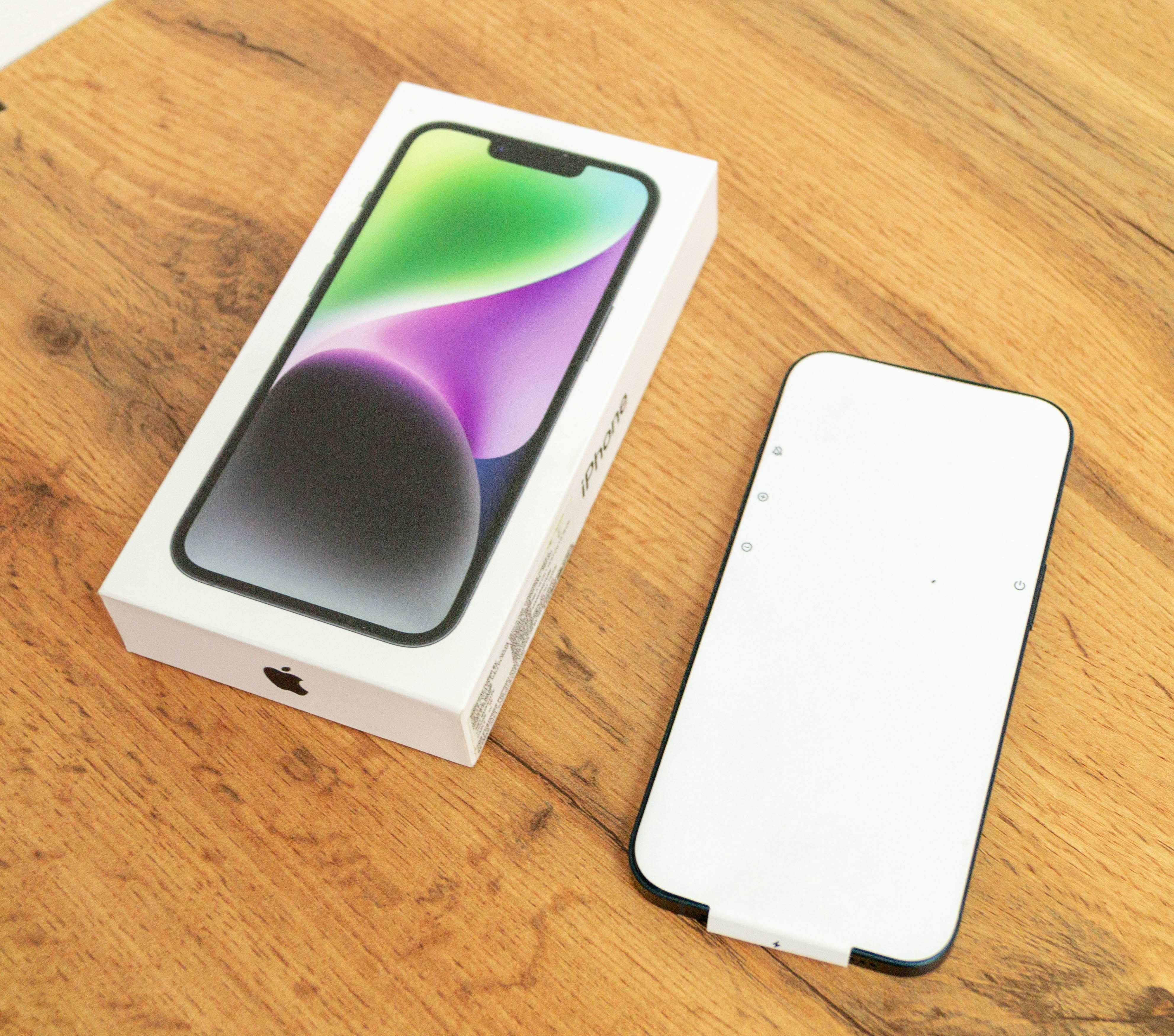 iPhone 14 128GB   Рассрочка  Магазин Red Geek