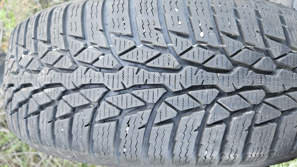 2бр гуми 175 65 14 дот 22 нокиан