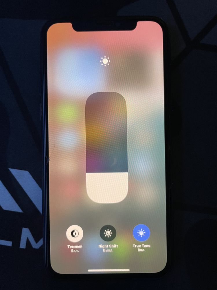 Iphone 11 pro 256 GB sotiladi oladiganlar telefon qilsin