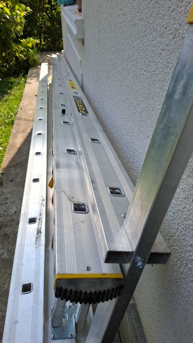 Scara rabatabila aluminiu, 3 tronsoane