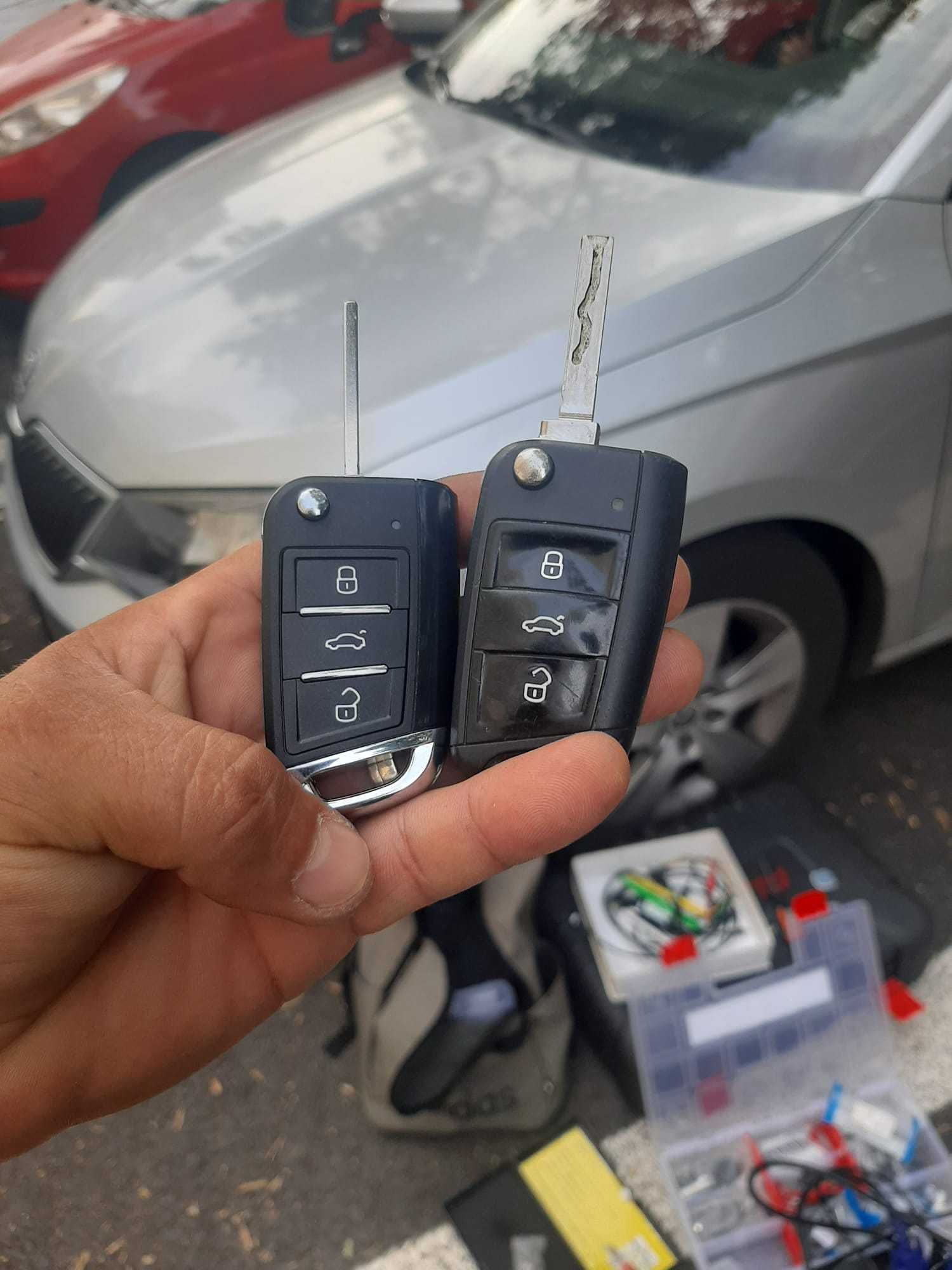 Chei auto programare Audi A4 A5 A6 A7 VW Passat B6 B7 B8 Domiciliu