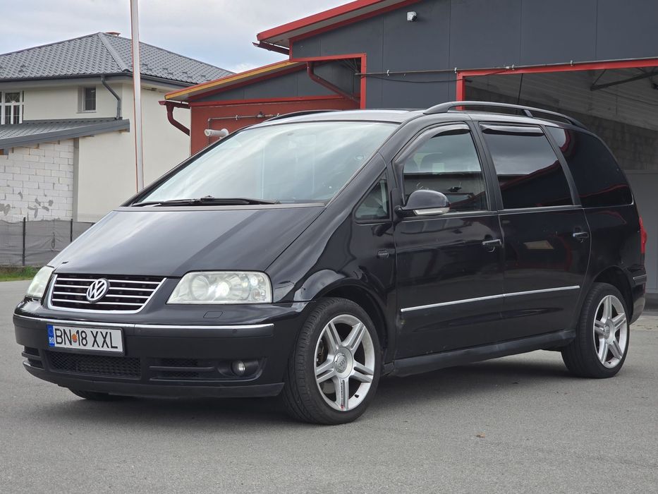 Volkswagen Sharan 4x4 7 locuri 1.9 TDi 116 Cp Family
