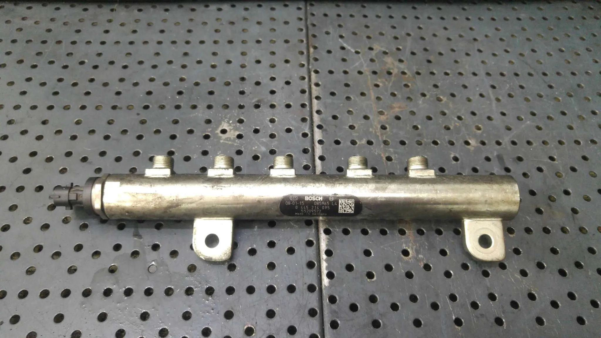Rampa injectoare 1.9 d opel astra h 0445214095 55209572