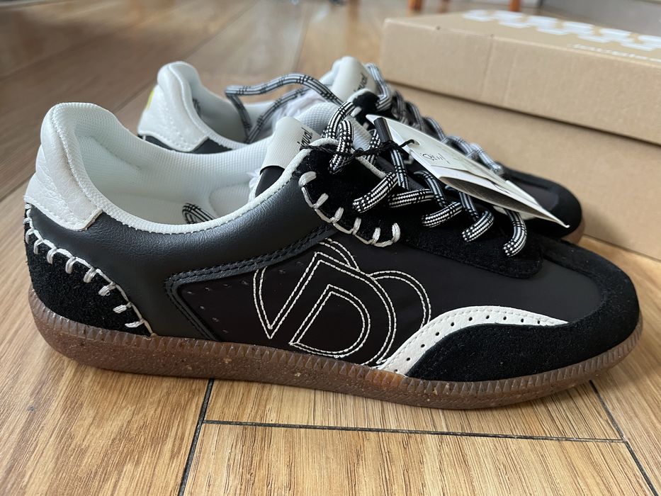 pantofi desigual marimea 38