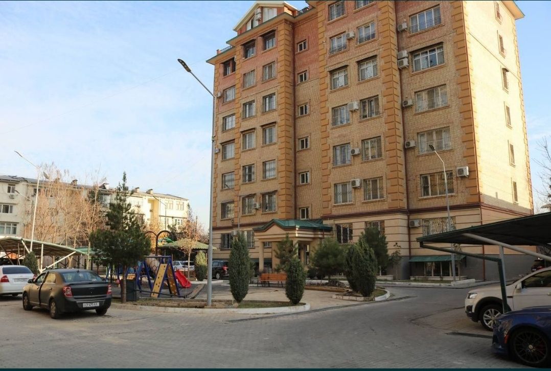 Продается Коммерческое помещение,Офис Нукусская, Глинка,  Яккасарай