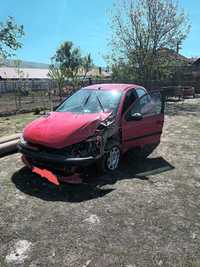 Peugeot 206 avariat