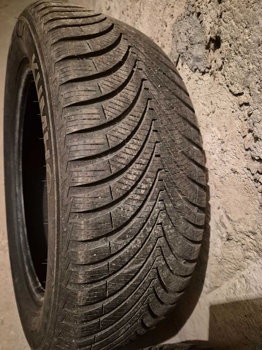 Всесезонни гуми Kumho Solus 4S ha32, 225/55/18 102 V