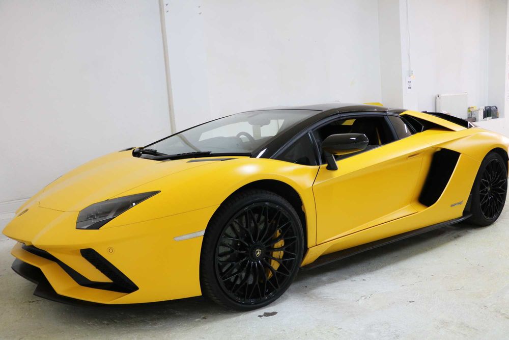 Service auto Lamborghini Aventador Urus Huracan Bucuresti Romania