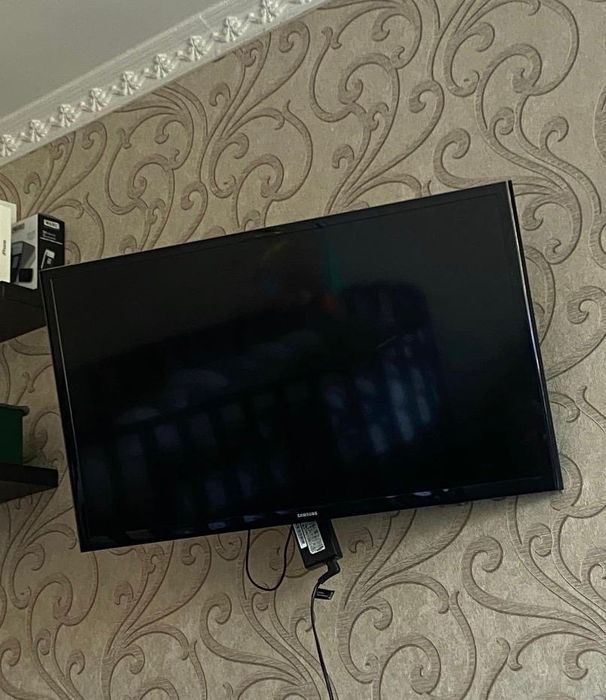 Телевизор Samsung Smart TV