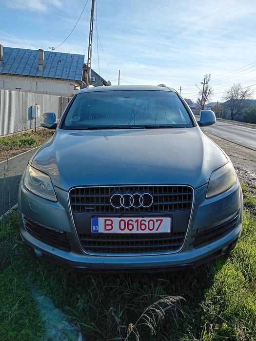 Vând/schimb  audi Q7 accept diferența