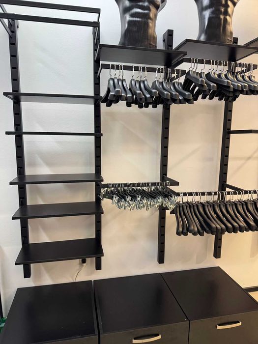 Оборудване за магазин за дрехи – много запазено!