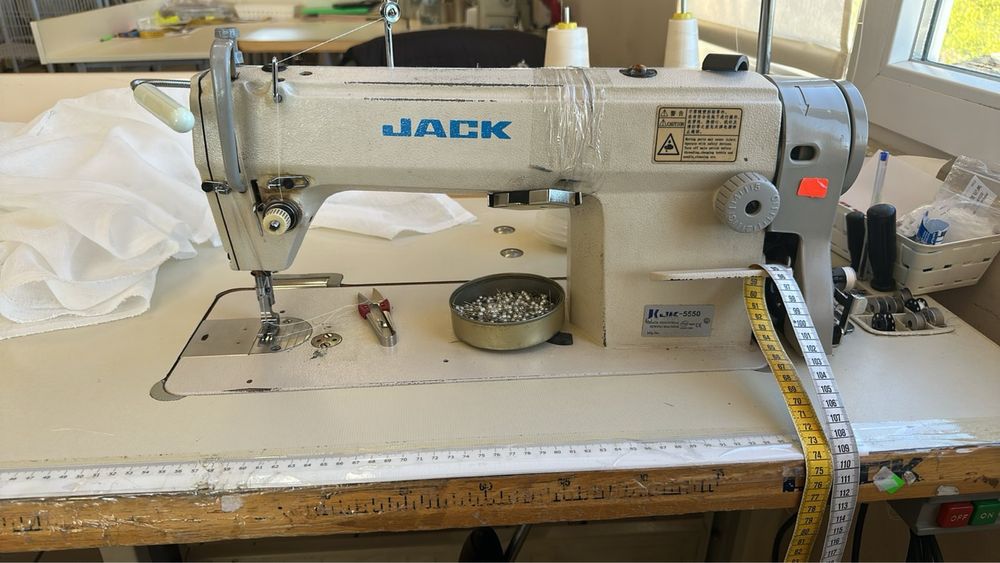 Професионални шевни машини