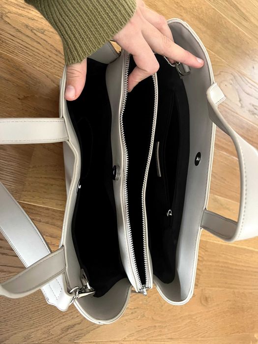 Чанта Reserved, нова