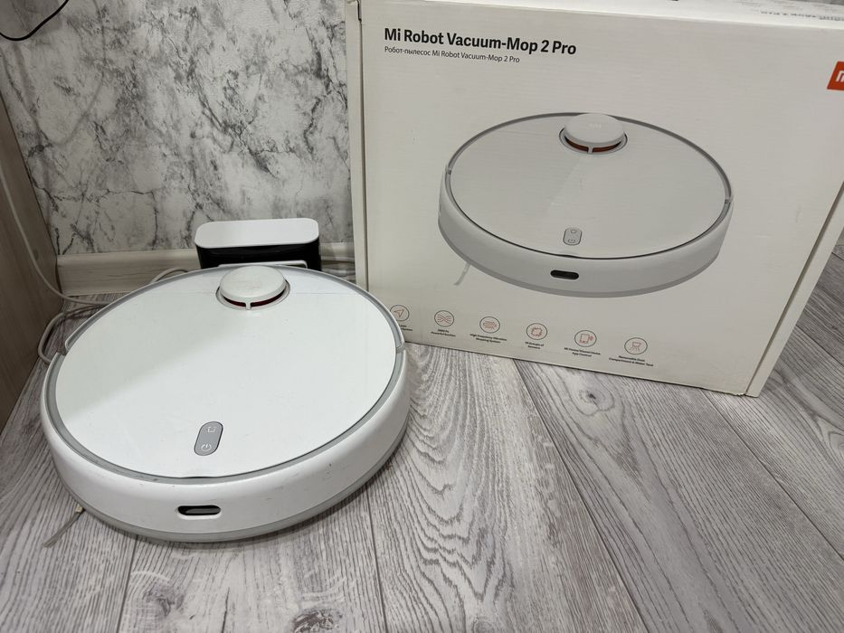 Продам робот пылесос