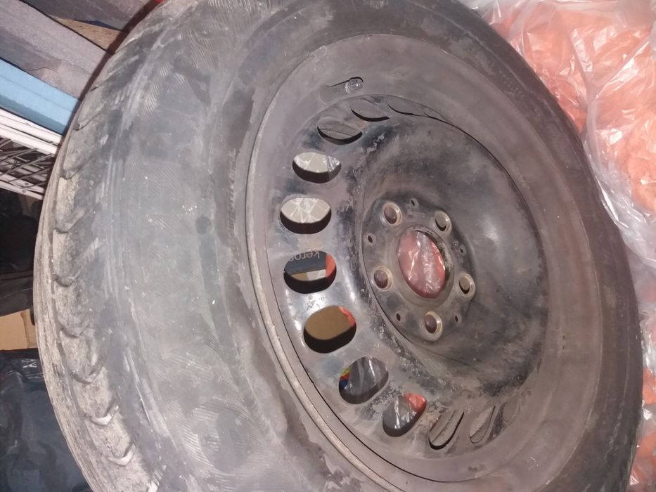 Продавам  метални джанти