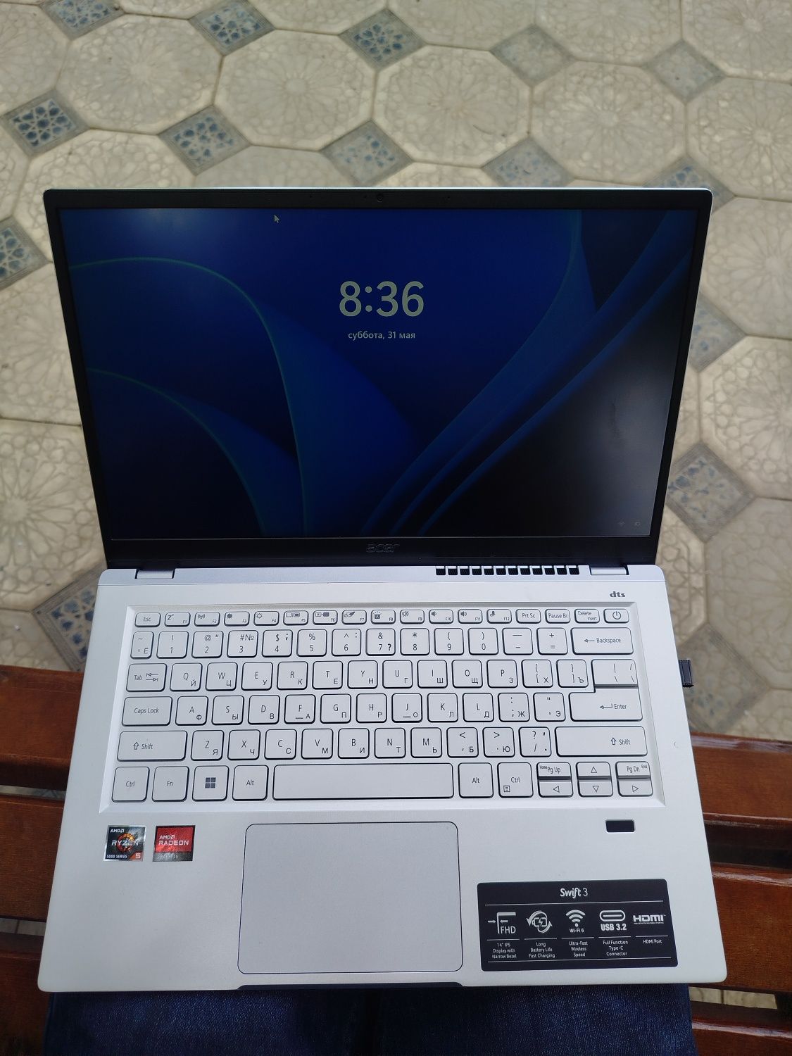 Noutbuk Acer swift3 8/512 R5