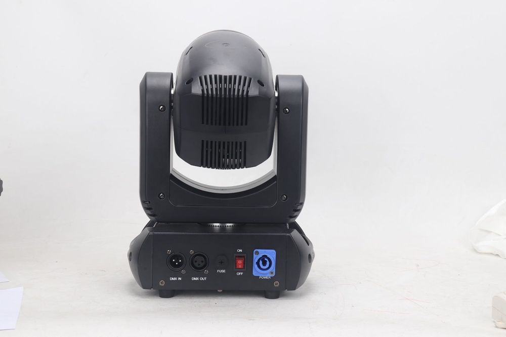 Mini LED Moving Head 150W Beam+Spot+18 Prisme rotative