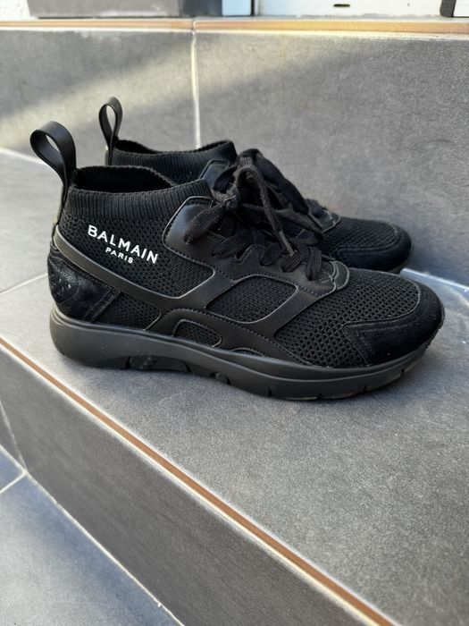Adidasi Balmain numarul 38