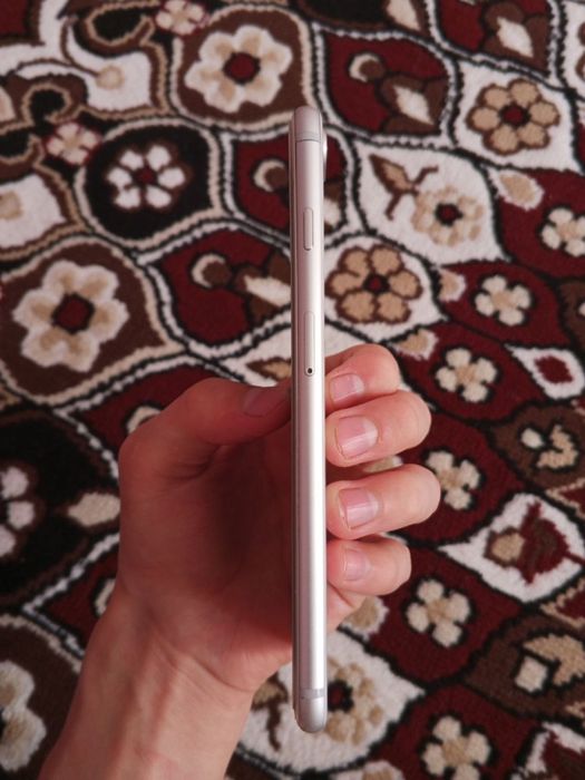 iPhone 8+ holati ideal