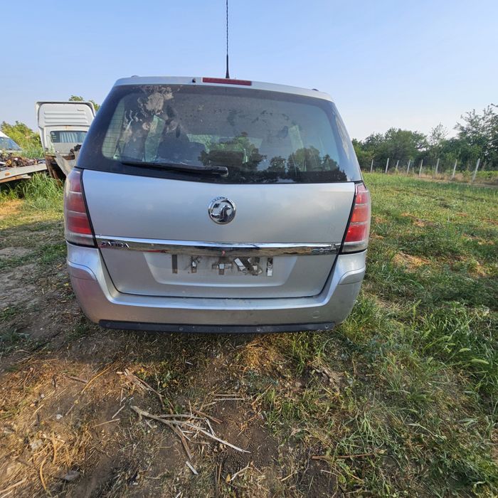 OPEL ZAFIRA 1.7 дизел на части само.